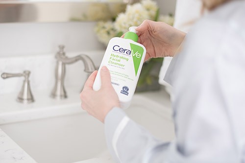 для сухой и нормальной кожи CeraVe gel